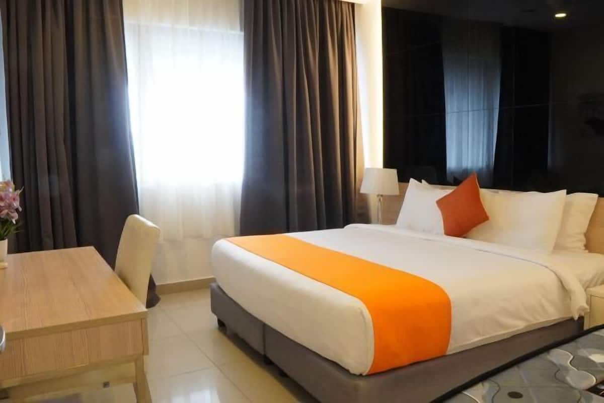 Soundproofing, cots/infant beds