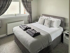 2 chambres, Wi-Fi gratuit, draps fournis