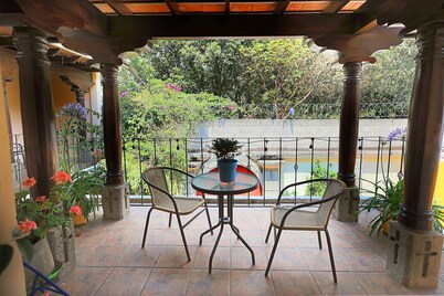 Serene 4-bedroom house with WiFi in Quetzaltenango