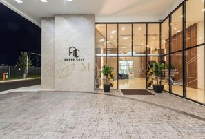 Property grounds - Amber Cove Premier Suites Melaka (Melaka)