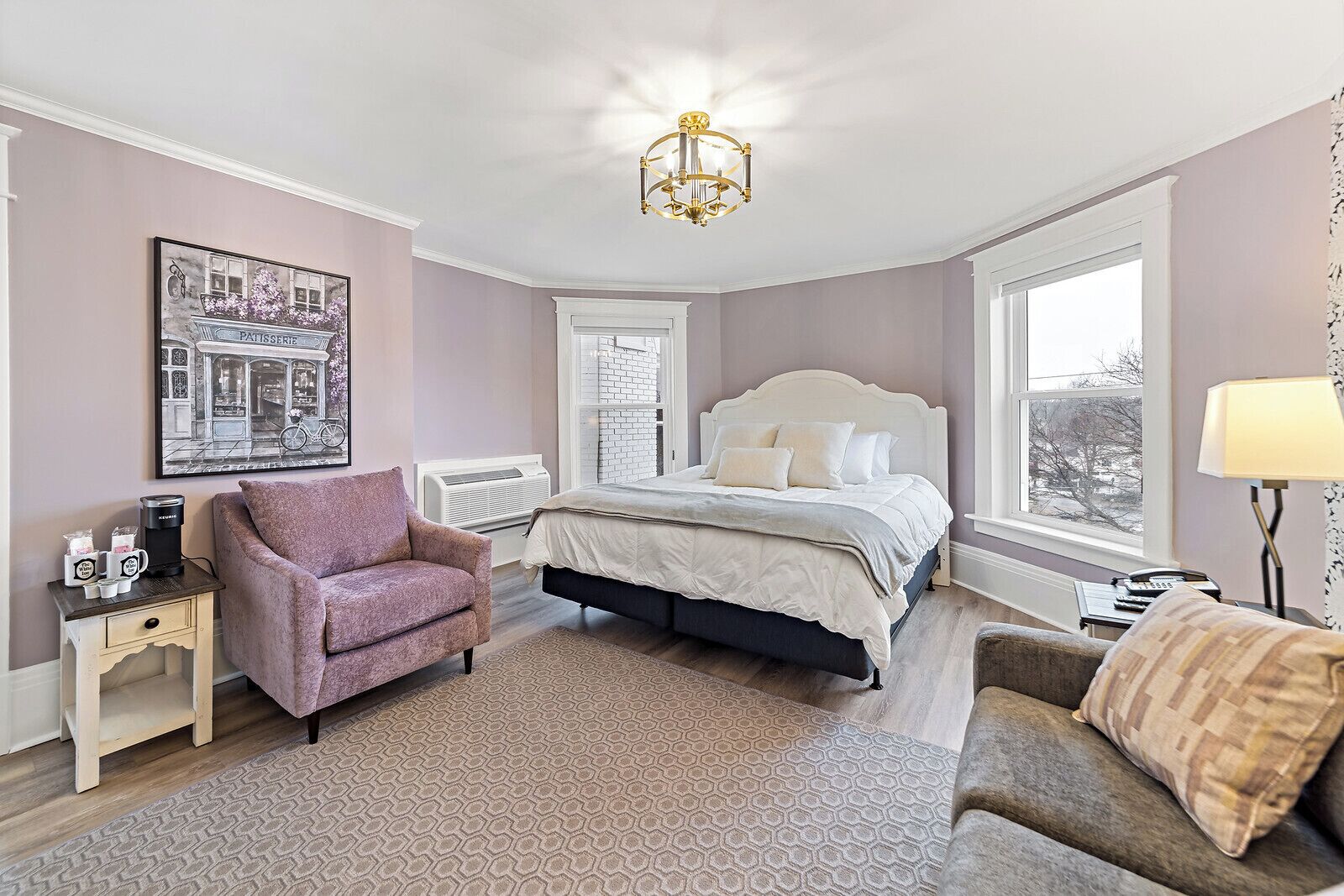 Suite - 1 kingsize-seng med sovesofa | Arbejdsområde til bærbare computere, gratis Wi-Fi