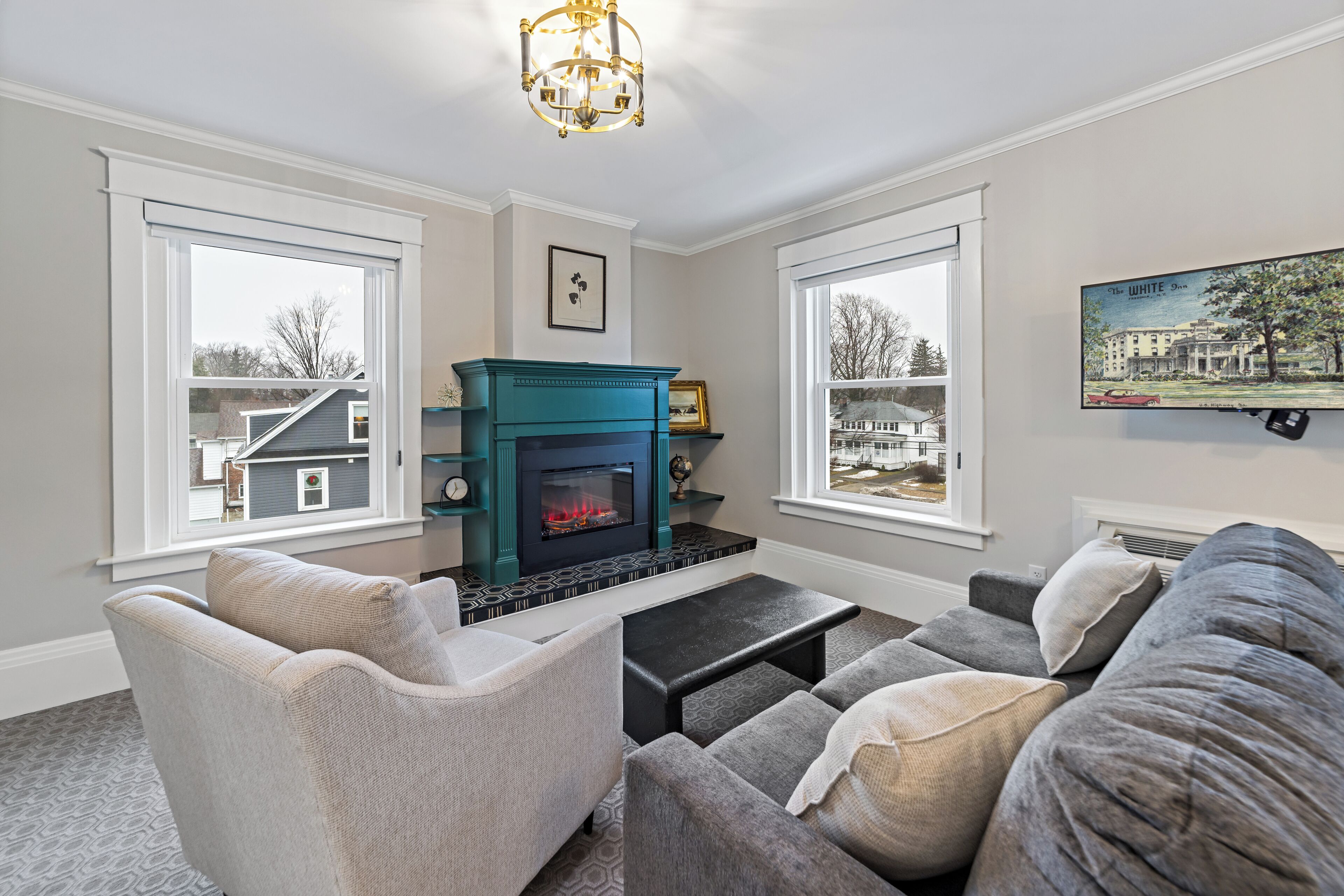 Room, 1 King Bed with Sofa bed | Living area