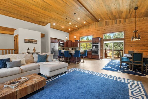 TV connectée, cheminée