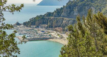 Nice home in Lusignano d'Albenga