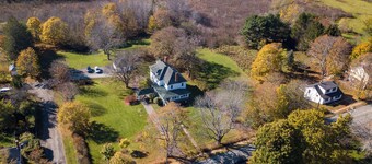Charming Heritage Suite w/ Cozy Sunroom & Deck (Suite 1)