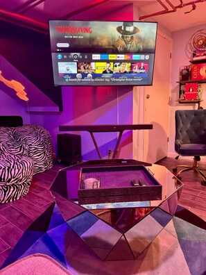 Game room - Centrally located steampunk apartment in Cap Hill with theater, gaming & more! (Denver)