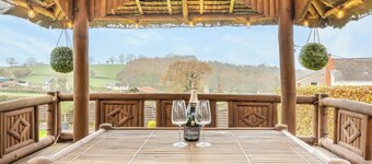 5 bedroom accommodation in Drybrook