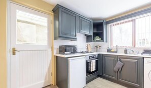 Fridge, microwave, oven, toaster