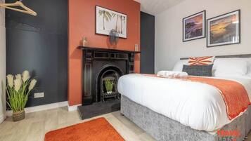 3 bedrooms, iron/ironing board, travel cot, free WiFi