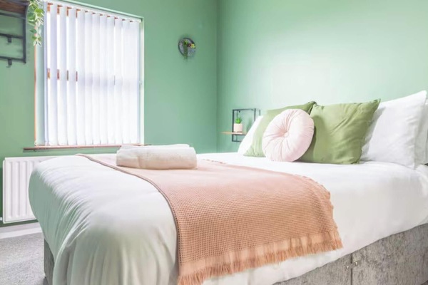 Travel Lets Short Term Rentals