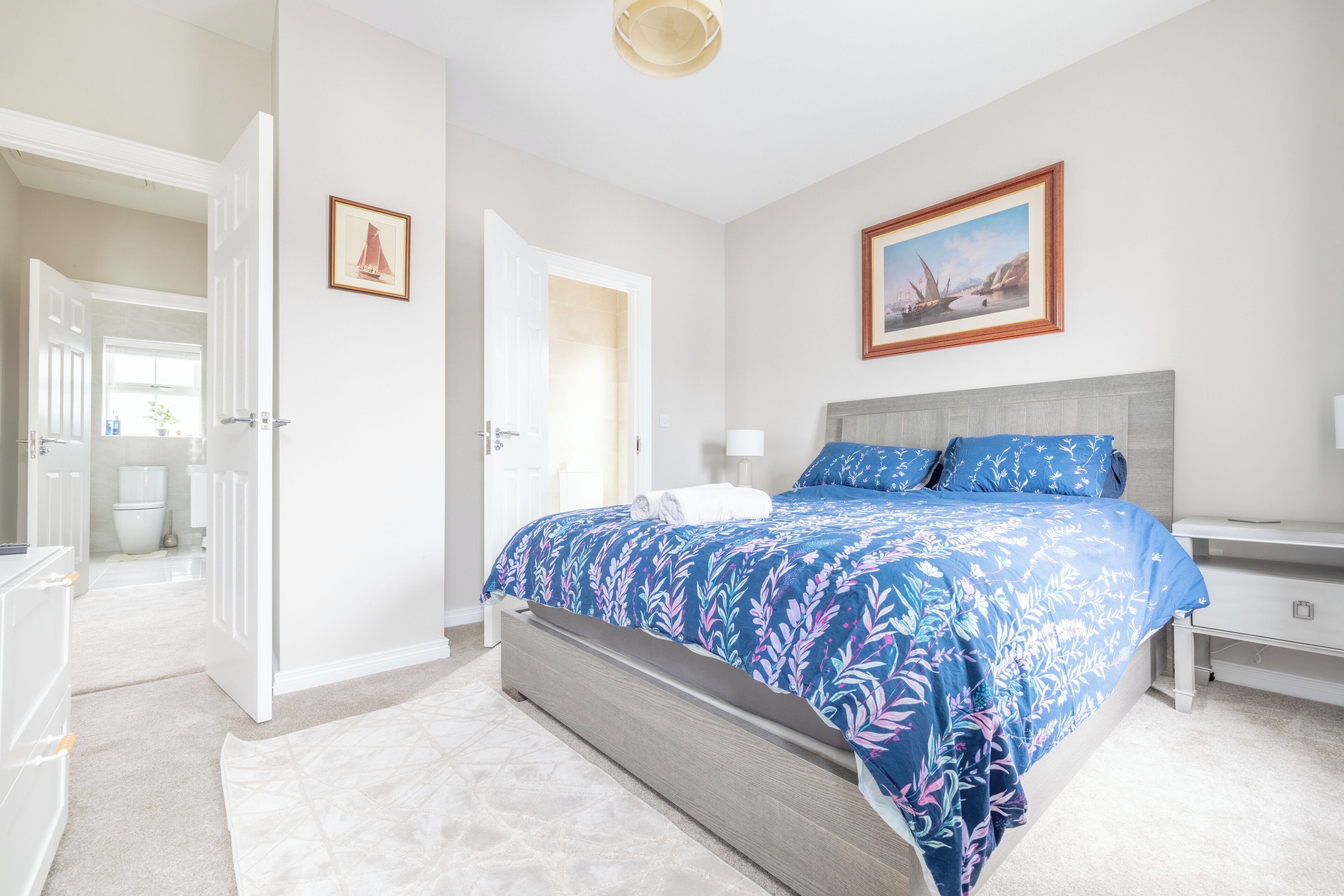 4 sovrum, strykjärn/strykbräda, wi-fi och sängkläder