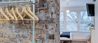 Cozy Garden View Suite near Lunenburg Waterfront (Suite 6)