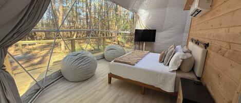 1 bedroom, WiFi, bed sheets