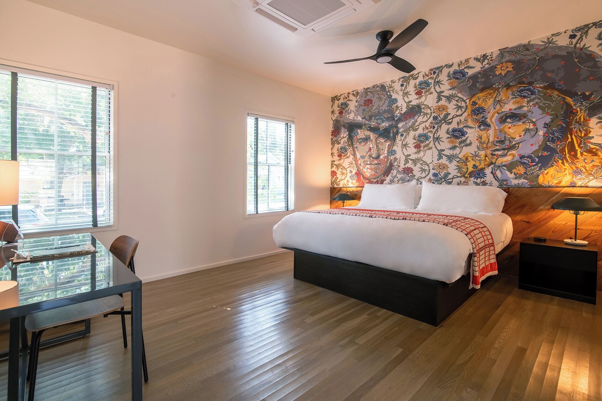 Studio Suite Deluks, pemandangan halaman | Brankas, kedap suara, dan Wi-Fi gratis