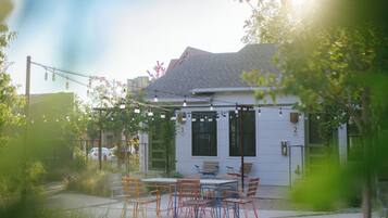 Extérieur