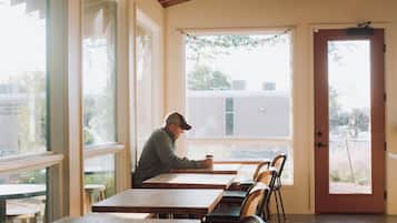 Coffee shop