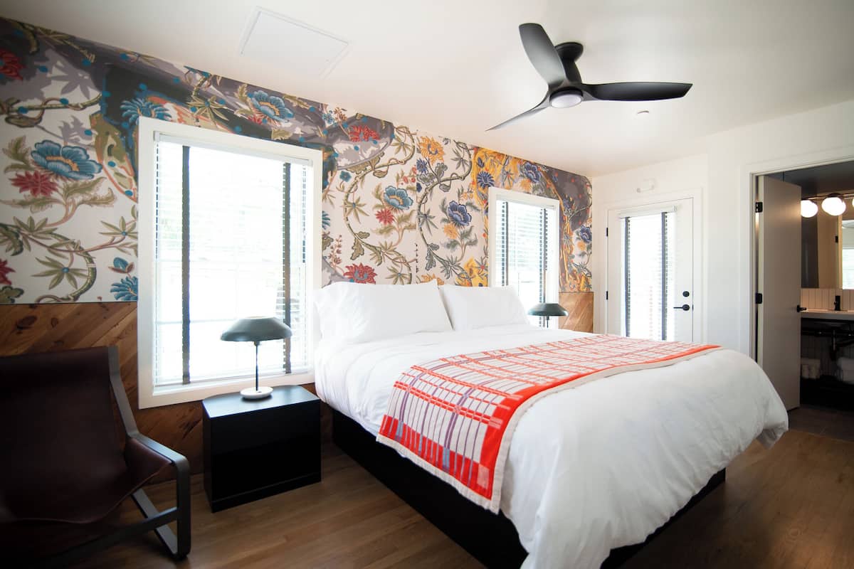 Family Studio Suite | In-room safe, soundproofing, free WiFi
