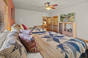 3 chambres, bureau, fer et planche à repasser, Wi-Fi gratuit