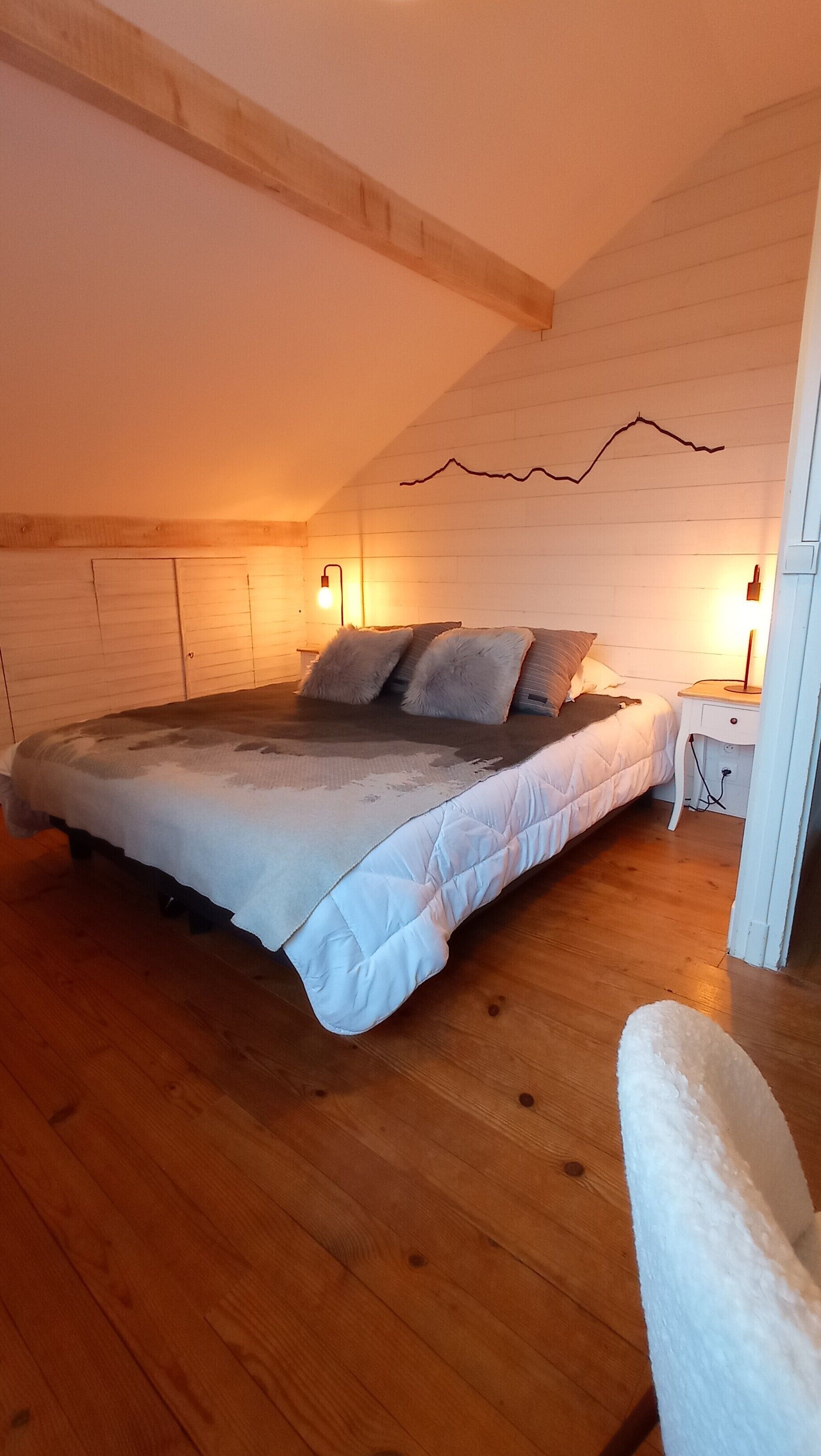 7 bedrooms, free WiFi