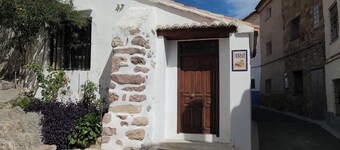 Holiday Home 'Casa De La Calle El Pozo' with Mountain View and Balcony