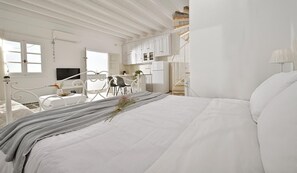 1 bedroom, iron/ironing board, free WiFi, bed sheets
