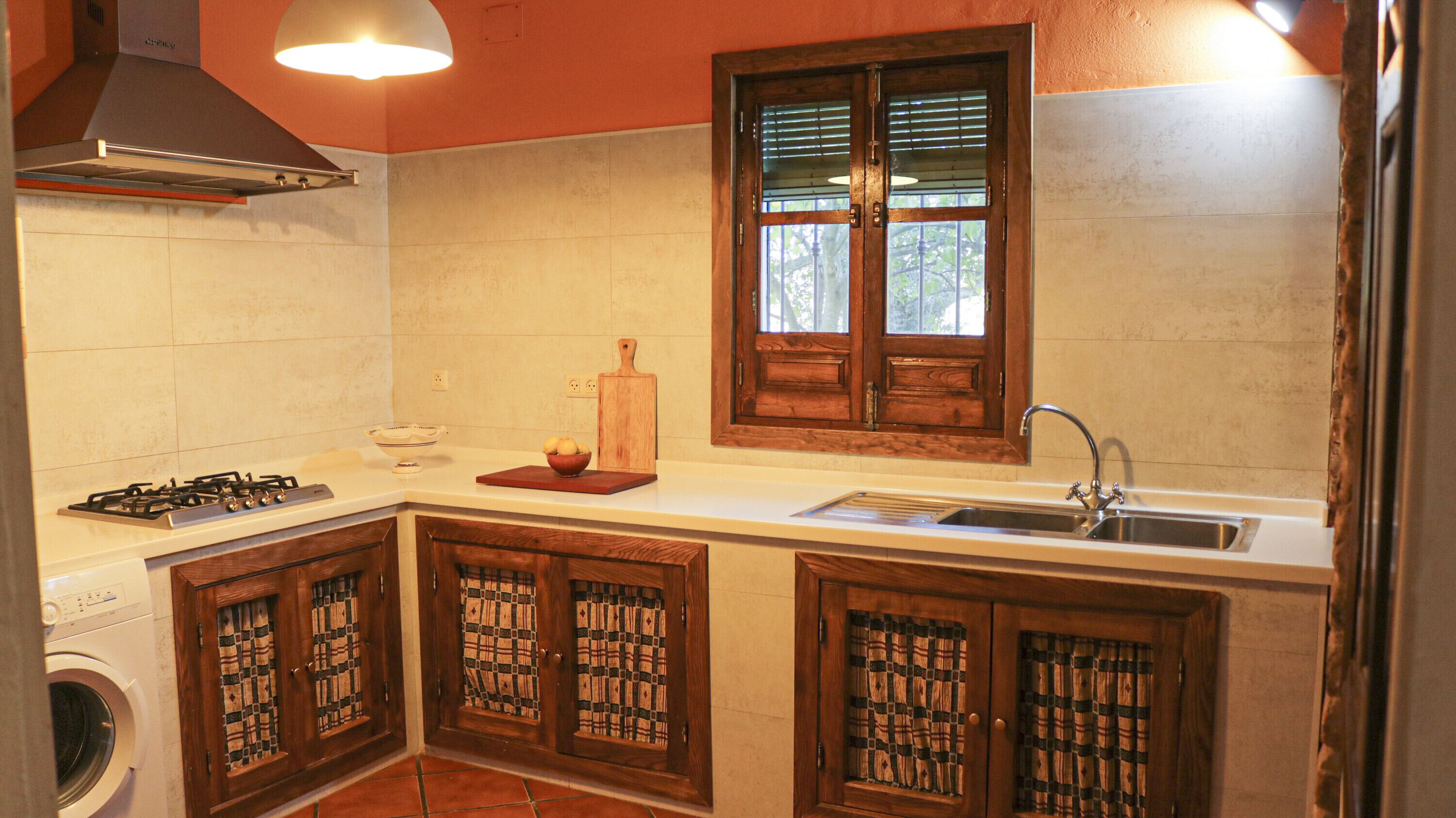 冰箱、微波炉、炉灶、茶具/咖啡用具