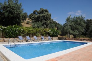 Pool - Eco-friendly Finca Morera with Mountain Views, Private Pool and Private Terrace (Aroche)