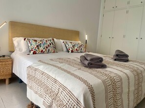 3 Schlafzimmer, Bügeleisen/Bügelbrett, kostenloses WLAN, Bettwäsche