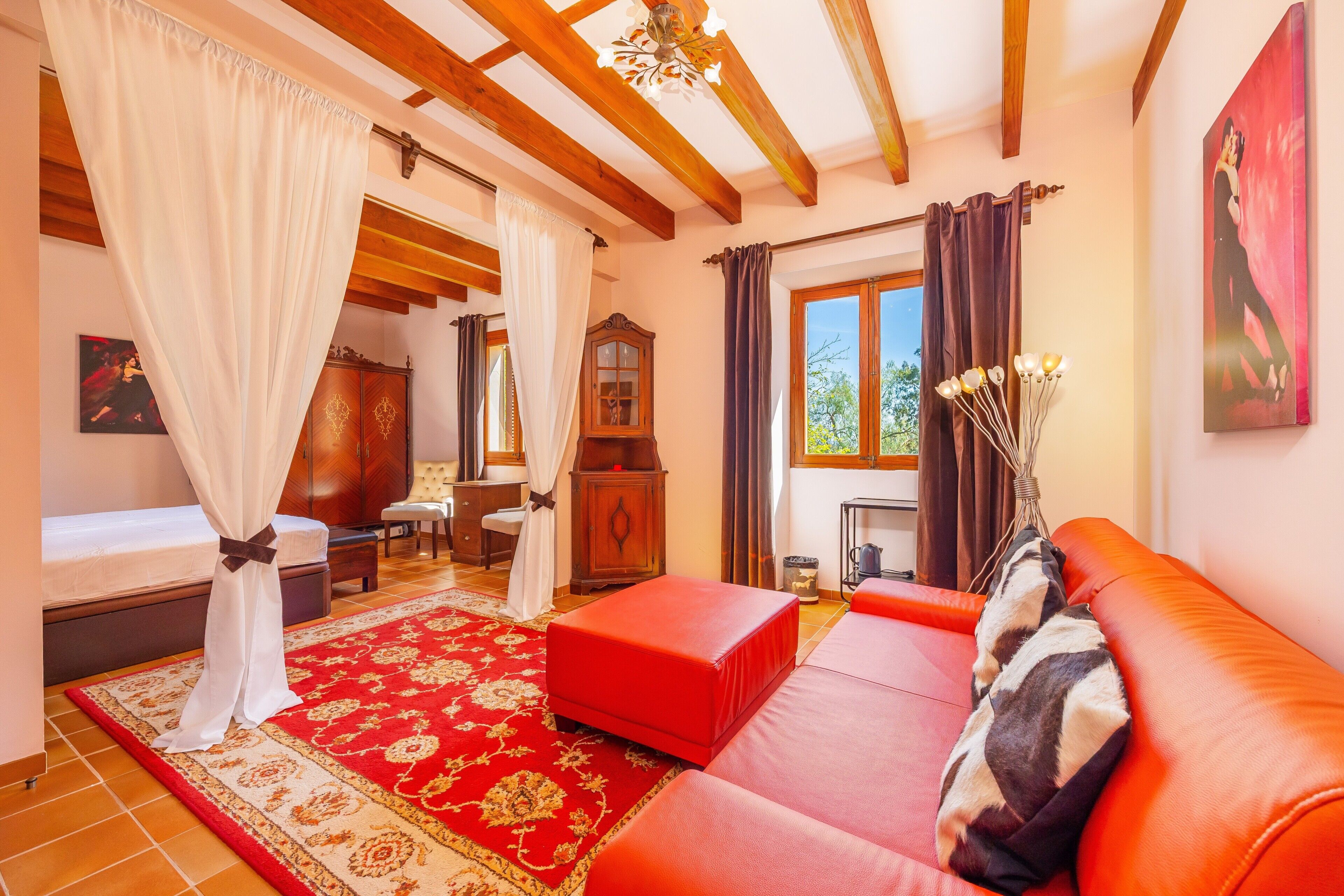 5 chambres, fer et planche à repasser, Wi-Fi gratuit, draps fournis