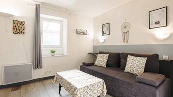 Televisio, pöytätennispöytä