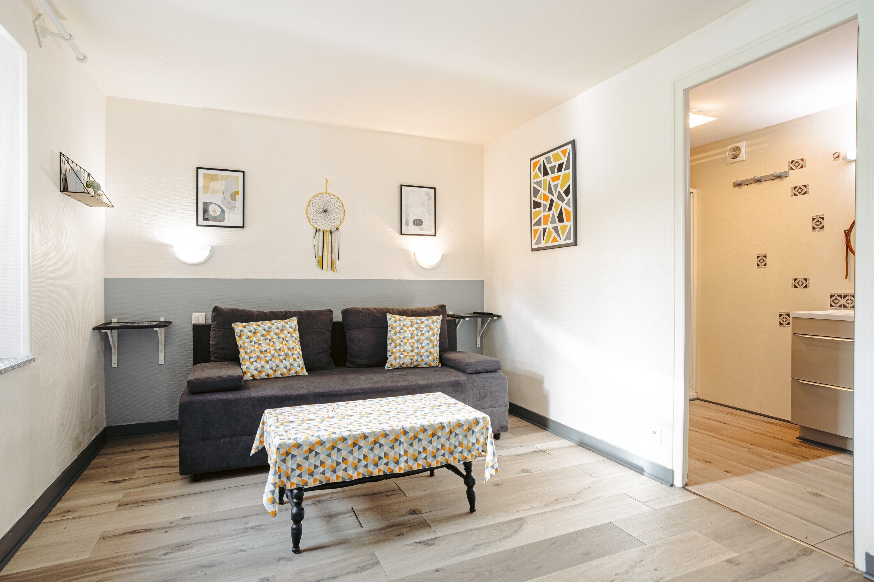 Televisio, pöytätennispöytä