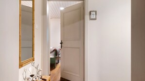 Uklassifisert bilde, 3 av 32, knapp