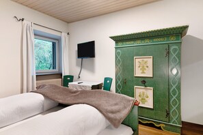 1 chambre, Wi-Fi gratuit, draps fournis