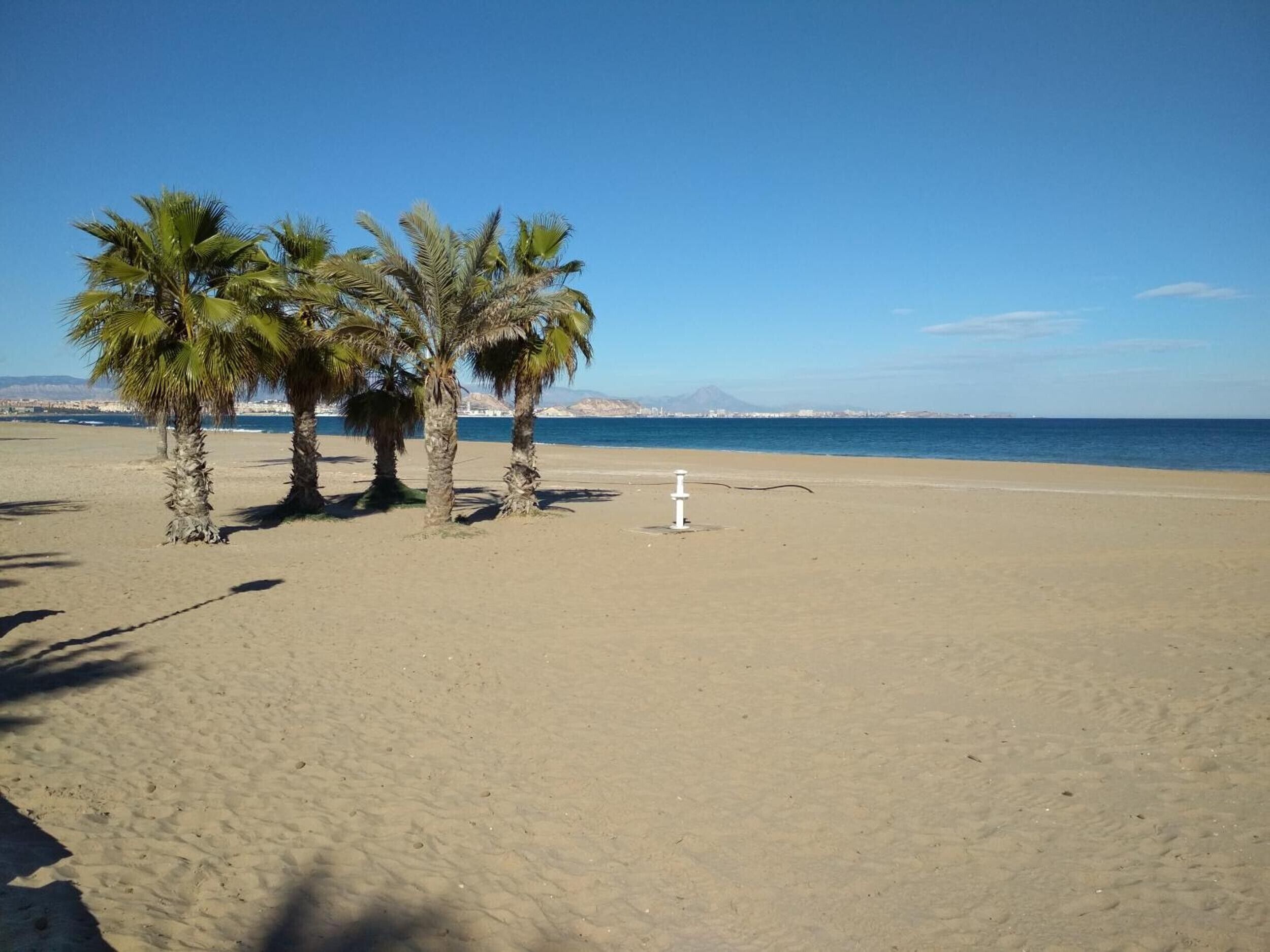 Tæt på stranden