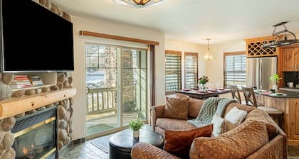 Fox Bay Condo w/ Community Hot Tub+Fitness Center, Across from Deer Valley East Village