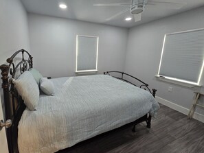 3 bedrooms, WiFi, bed sheets