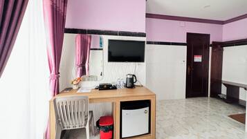 Escritorio y wifi gratis