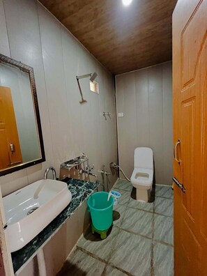 Bathrobes, towels, soap, shampoo