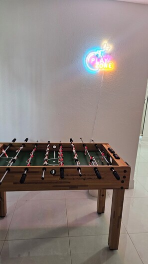 Spielezimmer