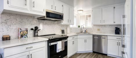 Microwave, oven, stovetop, dishwasher