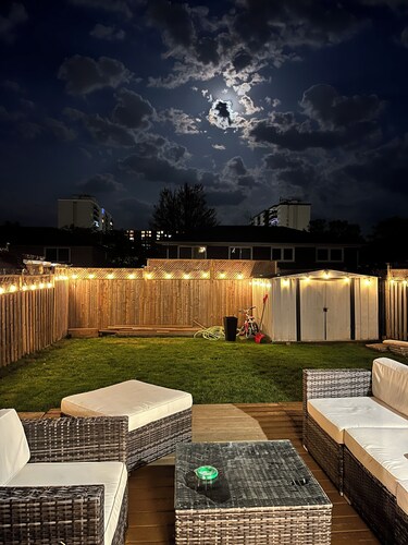 Cozyroom near Lakeshore and Go station