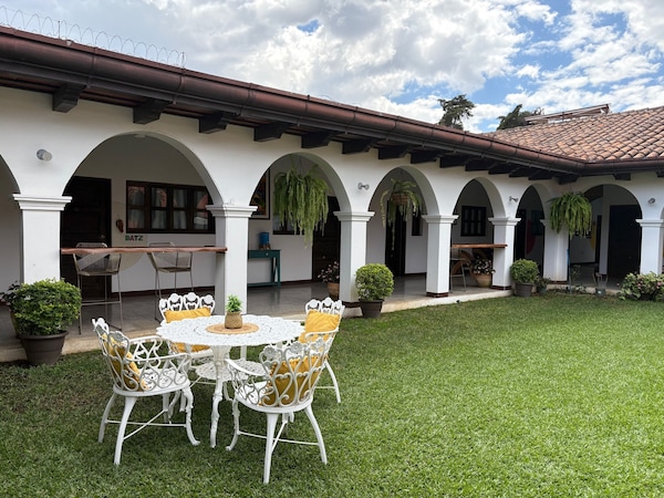 Luna Maya Boutique Hotel - Antigua Guatemala