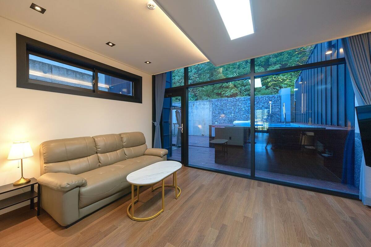102 Pool Villa | 1 yatak odası, ücretsiz kablosuz İnternet