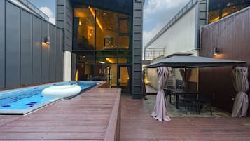 102 Pool Villa | 私人游泳池