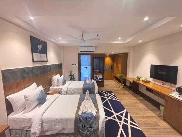 Club Room | Premium bedding, minibar, desk, laptop workspace - Pipul Padmaja Beach Inn (Brahmagiri)