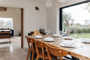 House | 4 bilik tidur 