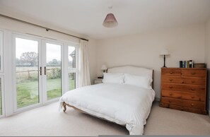 4 bedrooms