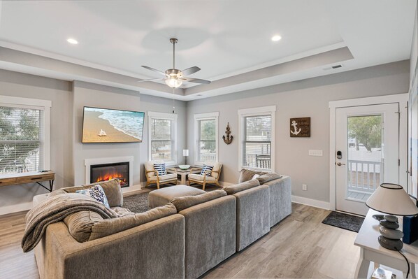 Unclassified image, 1 of 46, button