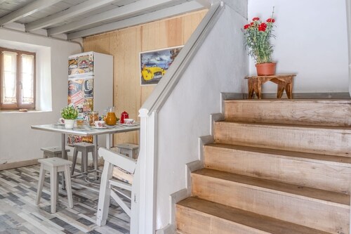 House with garden overlooking the Picos de Europa (3 double bedrooms and 2 bathrooms)