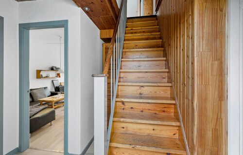 Gorgeous apartment in Svaneke with WiFi